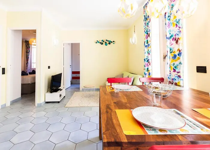 Apartman Place Amiral Barnaud *